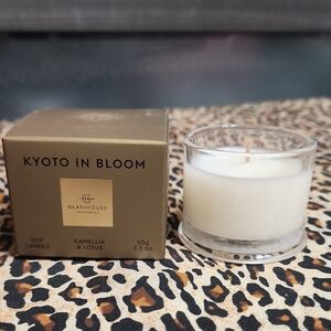 White Kyoto in Bloom Candle